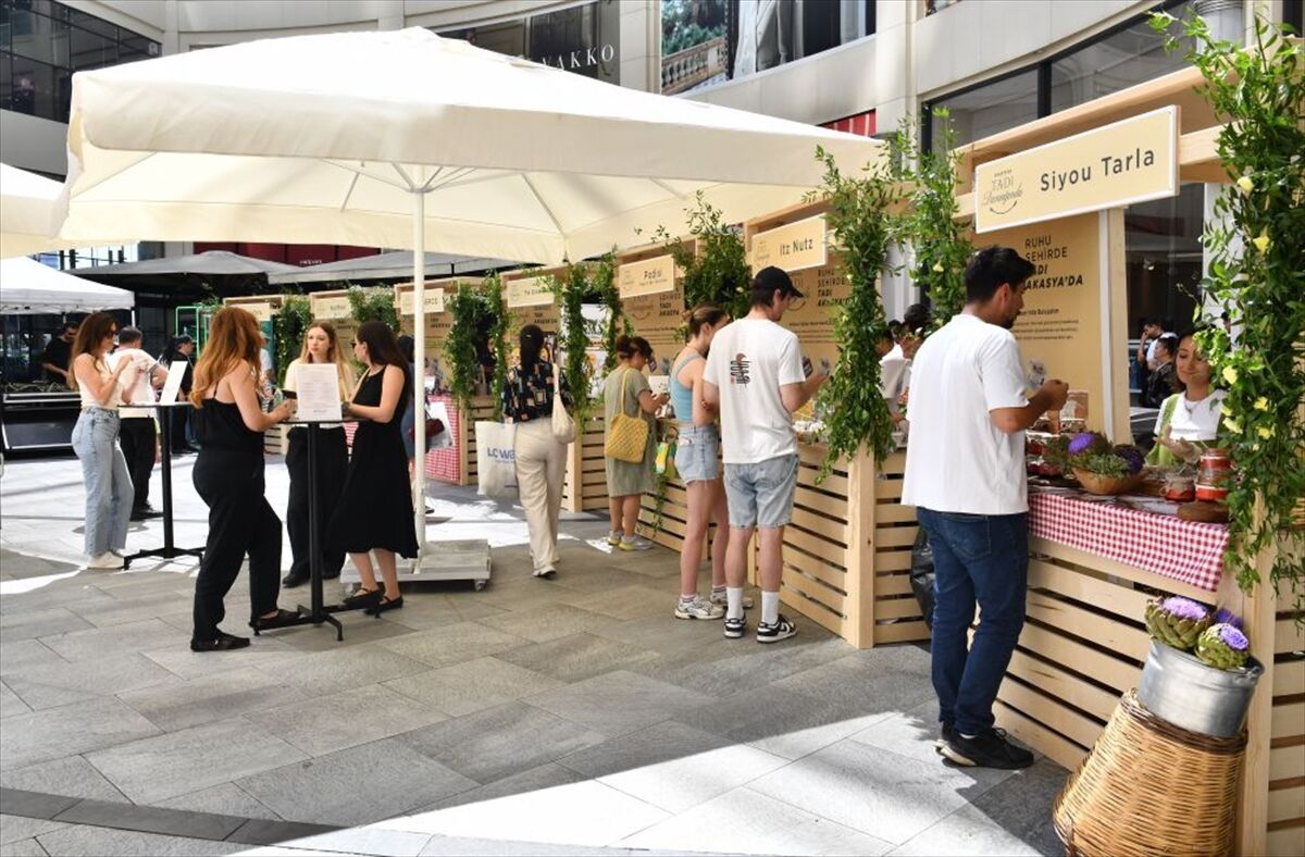 Akasya 12'nci yaşını gastronomi etkinliğiyle kutladı