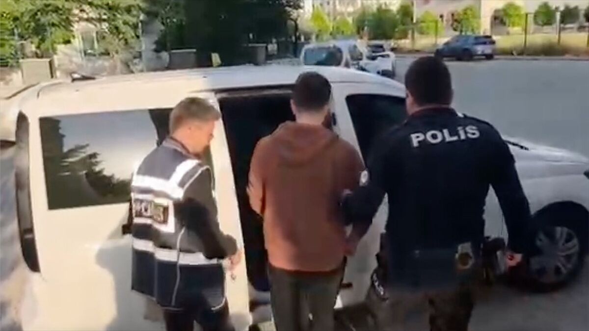 Ankara'da 'yasa dışı bahis' operasyonunda yakalanan 44 şüpheli tutuklandı