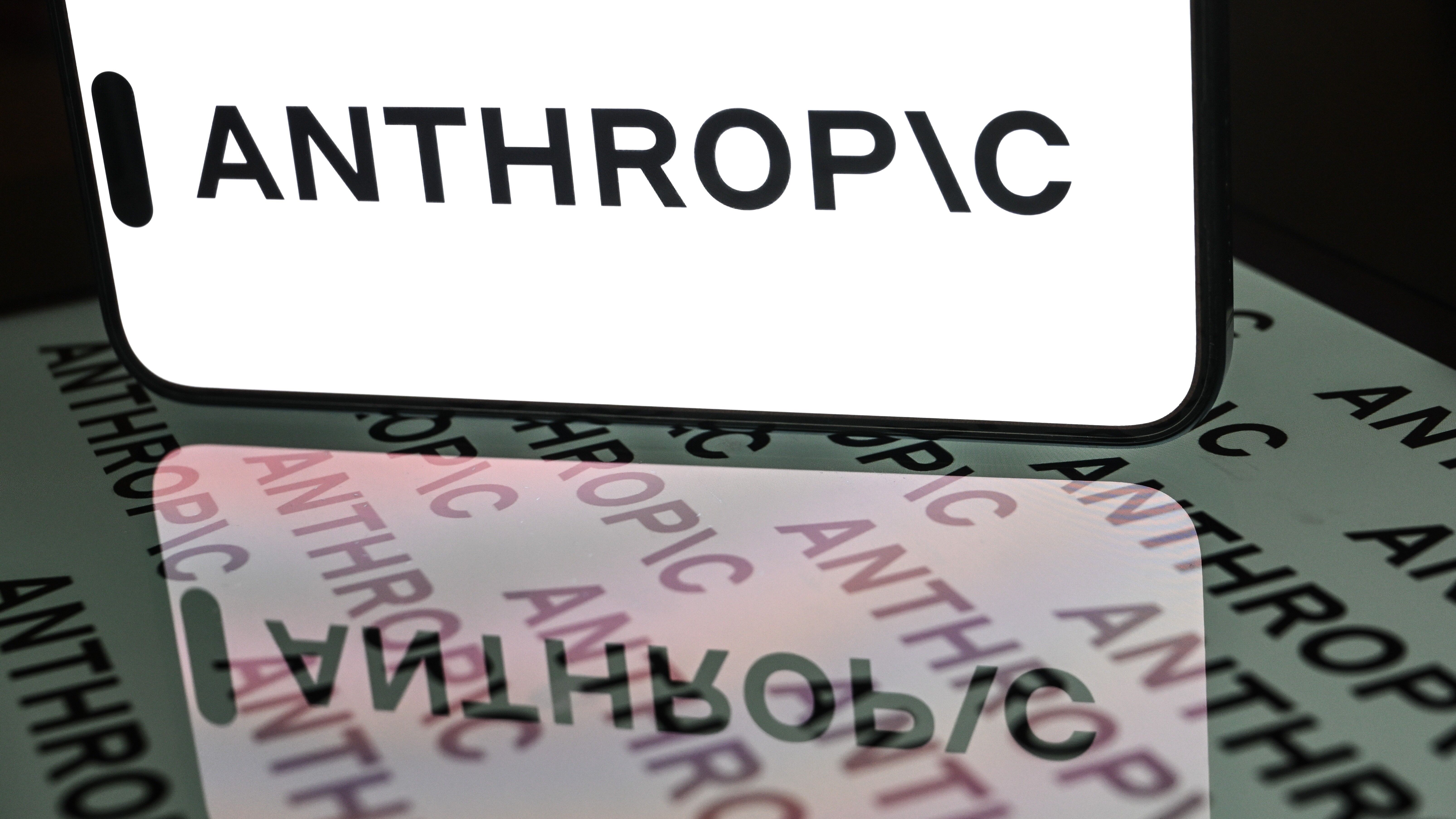 Anthropic, Alibaba'yı yapay zeka modelinin yeteneklerini yasa dışı şekilde kopyalamakla suçladı