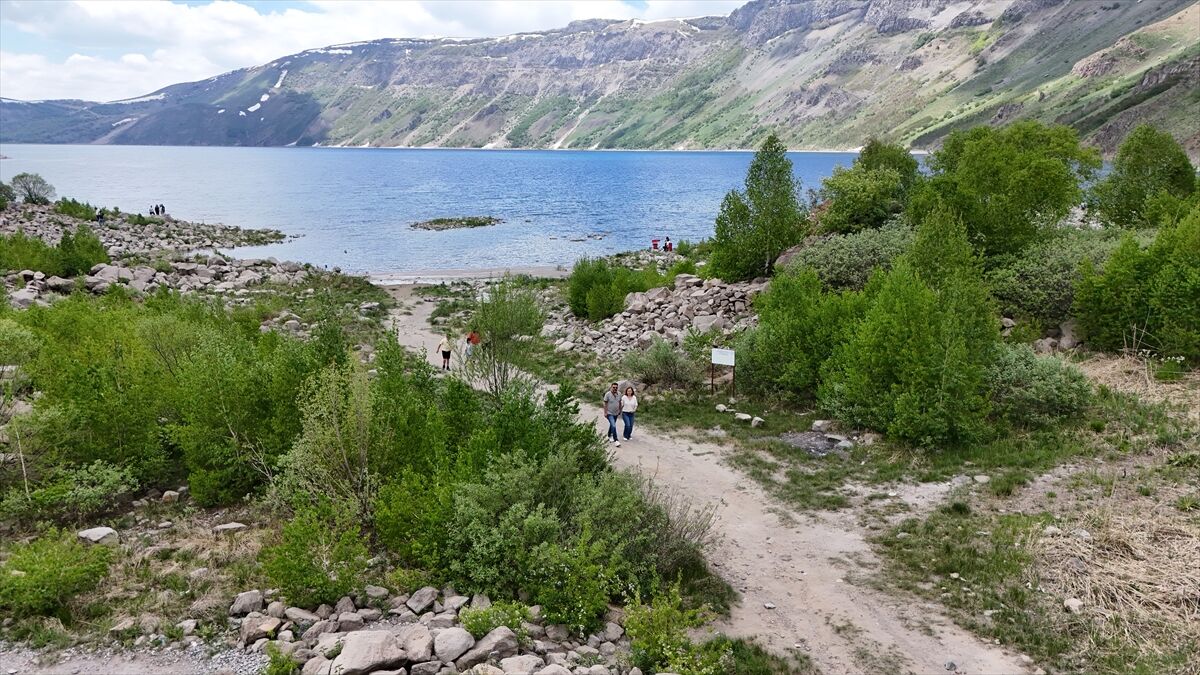 Bitlis'teki Nemrut Kalderası'nın 'Milli Park' ilan edilmesi bekleniyor