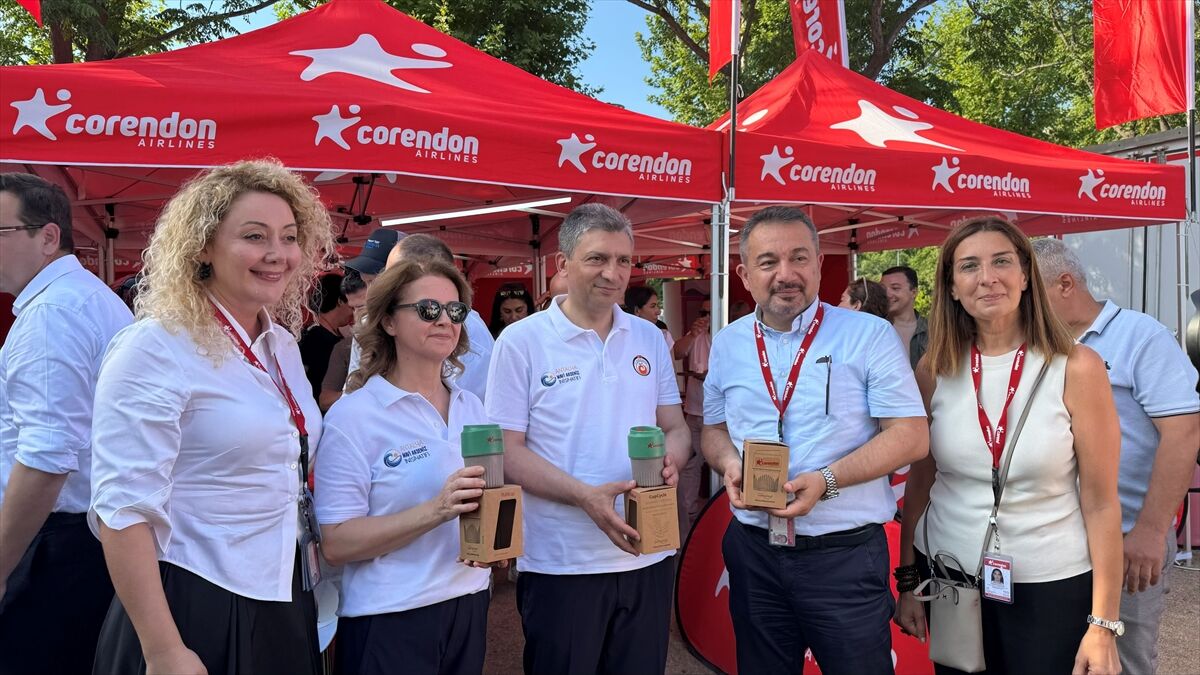 Corendon'dan Antalya Mavi Akdeniz İnisiyatifi'ne destek