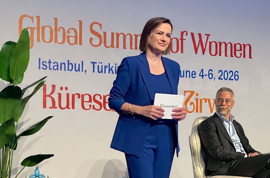 Garanti BBVA, Küresel Kadınlar Zirvesi'nde kadın girişimciliğine yönelik destek modelini paylaştı