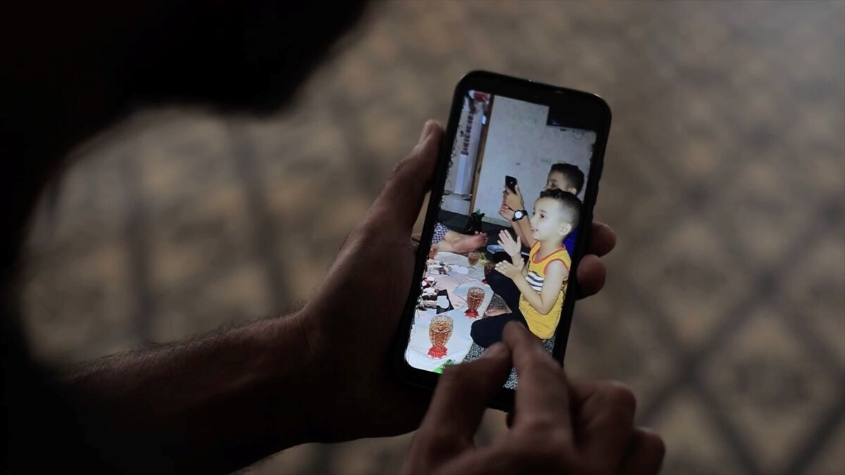 İsrail'in Gazze'de katlettiği 8 yaşındaki Cad'dan geriye kanlı okul çantası ve yarım kalan hayaller kaldı