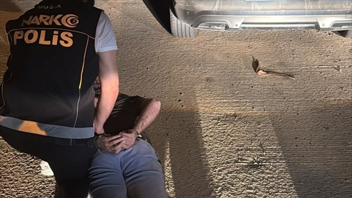 Kırmızı bültenle aranan Alman şüpheli Bodrum'da yakalandı