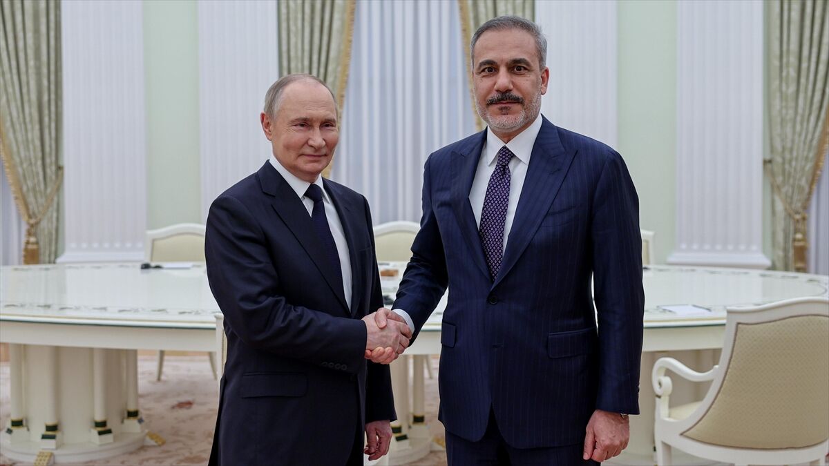 Kremlin: Putin, Dışişleri Bakanı Hakan Fidan ile yarın Tataristan'da görüşecek