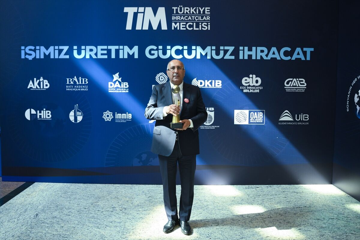 ODEON Turizm İhracatın Şampiyonları Ödülleri'nde sektöründe ilk sırada yer aldı