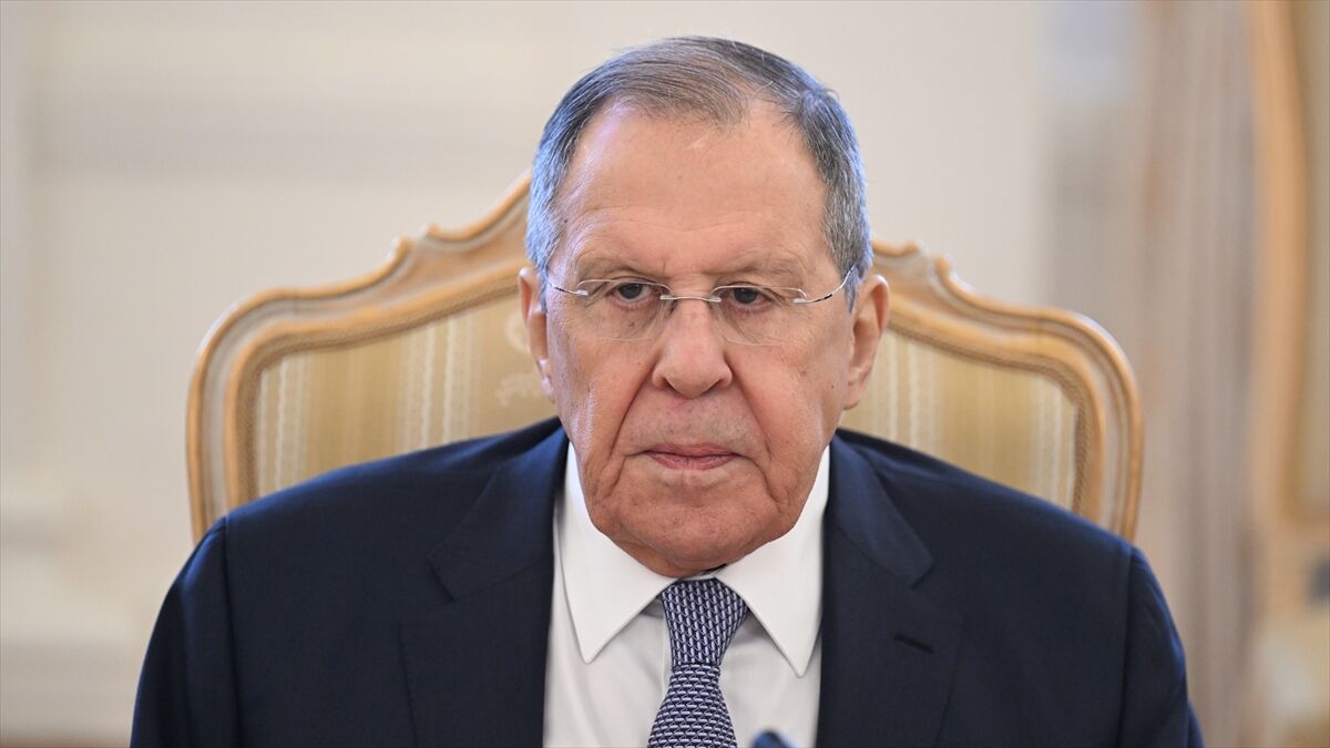 Rusya: Ukrayna'yla krizin çözümüne yönelik dürüst ve hilesiz müzakerelere hazırız