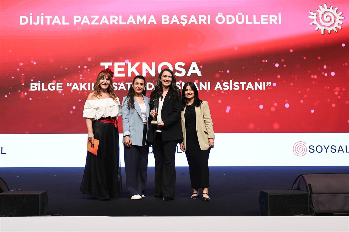 Teknosa'ya Perakende Güneşi Ödülleri'nden Dijital Pazarlama Başarı Ödülü