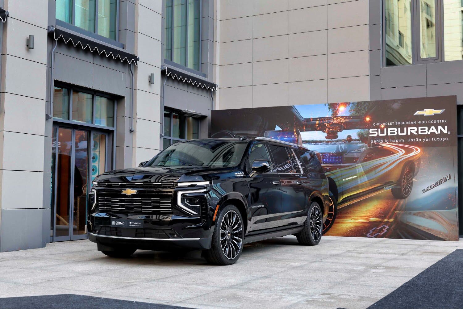 TUROTO General Motors'un ikonik markalarını Türkiye'de satışa sundu