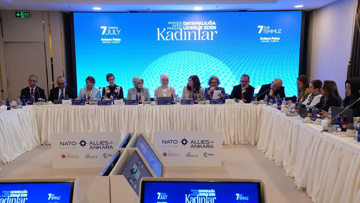 AK Parti Genel Merkez Kadın Kolları, NATO Zirvesi'nde kadın liderliğini uluslararası gündeme taşıdı