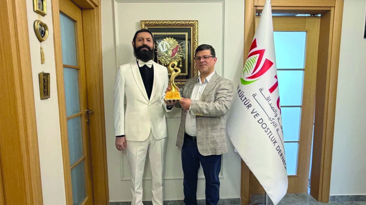 Akif Manaf “Lübnan-Türkiye Dostluk ve Barış Ödülü” ile onurlandırıldı