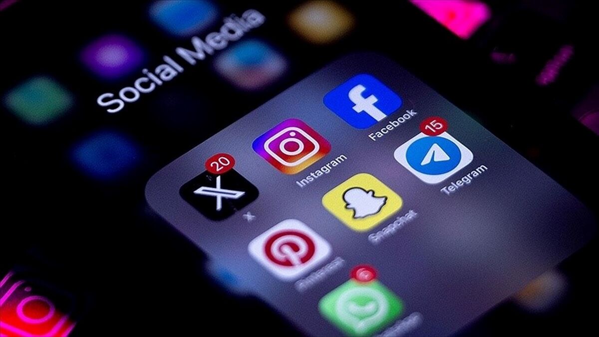 Almanya'da uzmanlardan çocuklar için sosyal medya düzenlemesi çağrısı