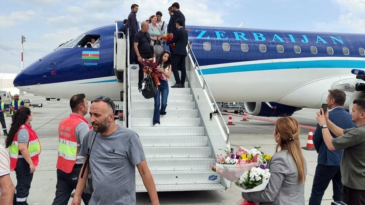 Bakü ile Kars arasında direkt uçak seferleri başladı