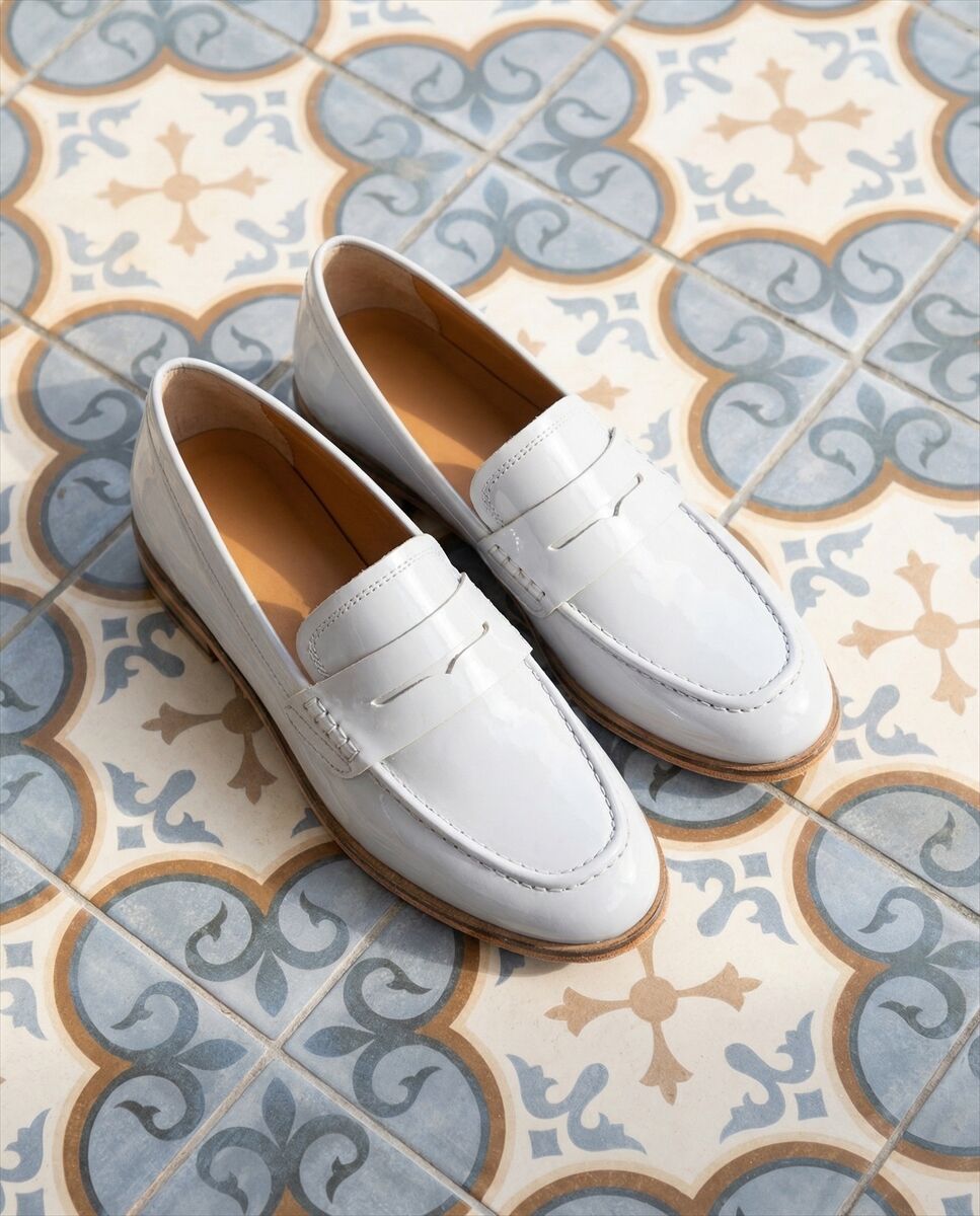 Divarese loafer koleksiyonunu tanıttı
