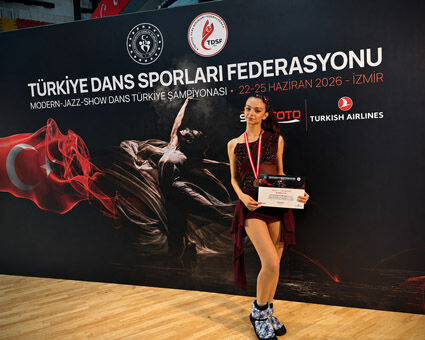 Kivanç Terzi̇oğlu Köşe Yazisi Foto 3-42