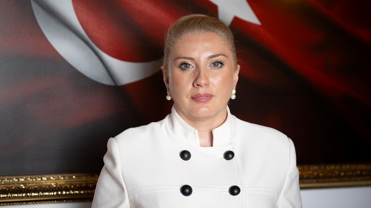 Şehit kızı ve eşi Gürs'ten gençlere '15 Temmuz'u unutmayın' çağrısı
