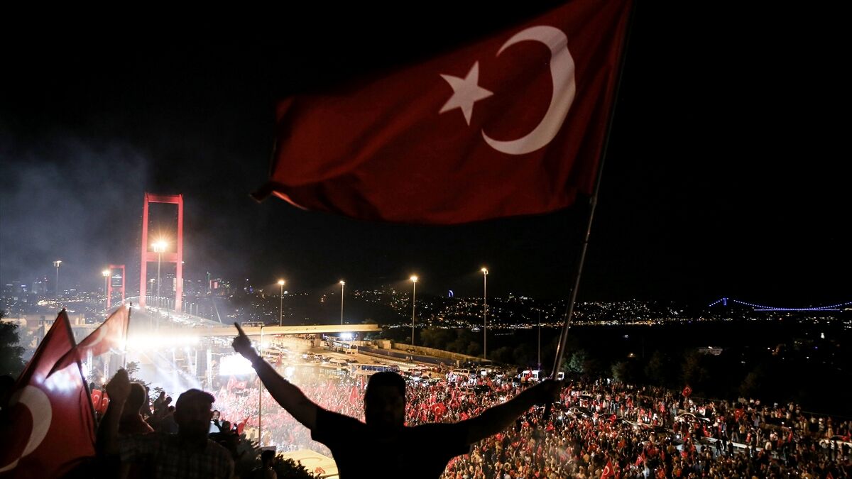 STK'lerden 15 Temmuz Demokrasi ve Milli Birlik Günü mesajı