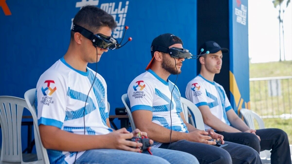 T3 Vakfının FPV Dron Yarışması İstanbul'da gerçekleştirildi