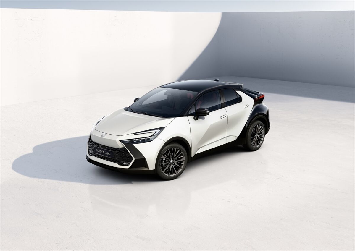 Toyota C-HR Hybrid ilk 6 ayda Türkiye'de 13 bin 992 adet satıldı