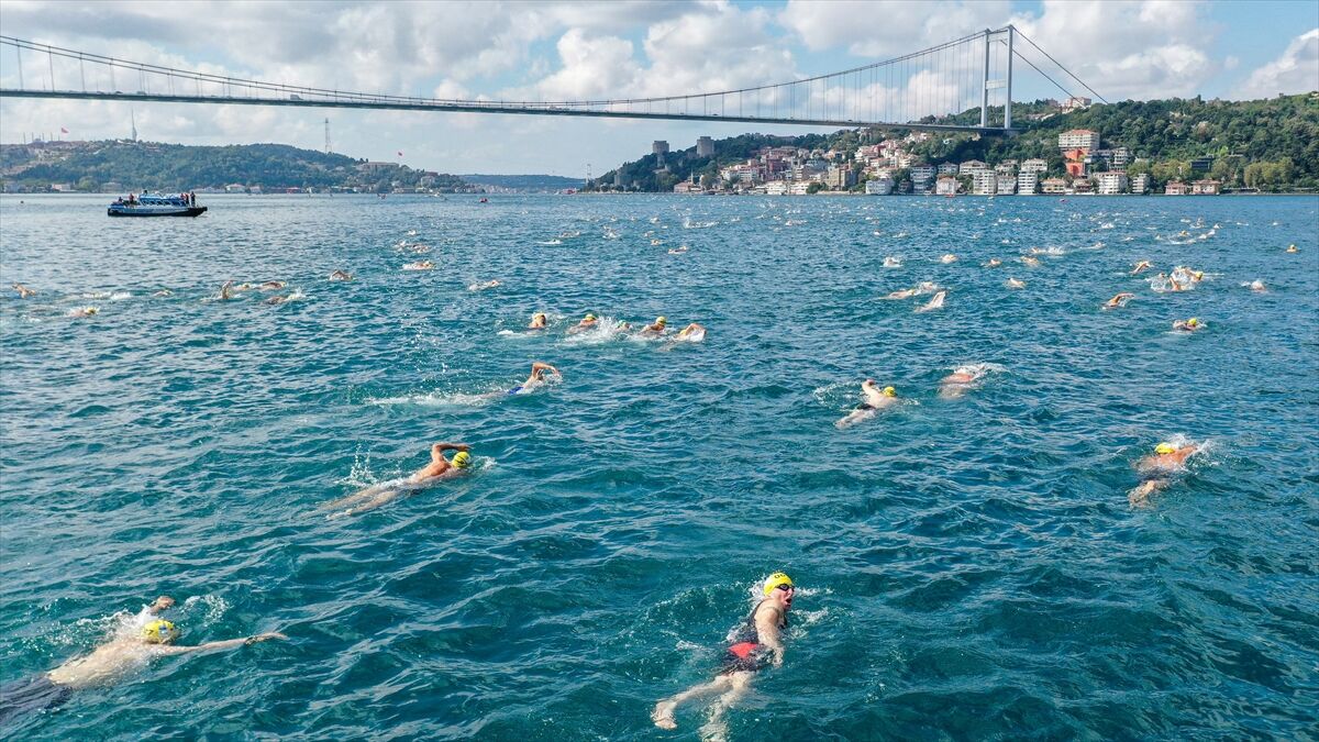 38. Boğaziçi Kıtalararası Yüzme Yarışı için geri sayım başladı