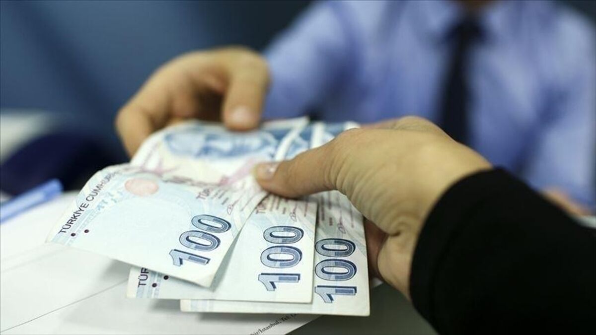 Ağustos ayı yaşlı ve engelli aylıkları artışlı şekilde hesaplara yatırılmaya başlandı