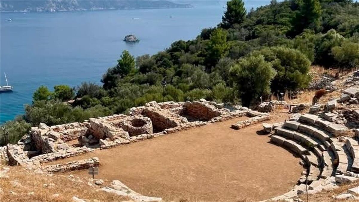 Amos Antik Kenti'nde tarihi mirasın korunması için çalışmalar sürüyor