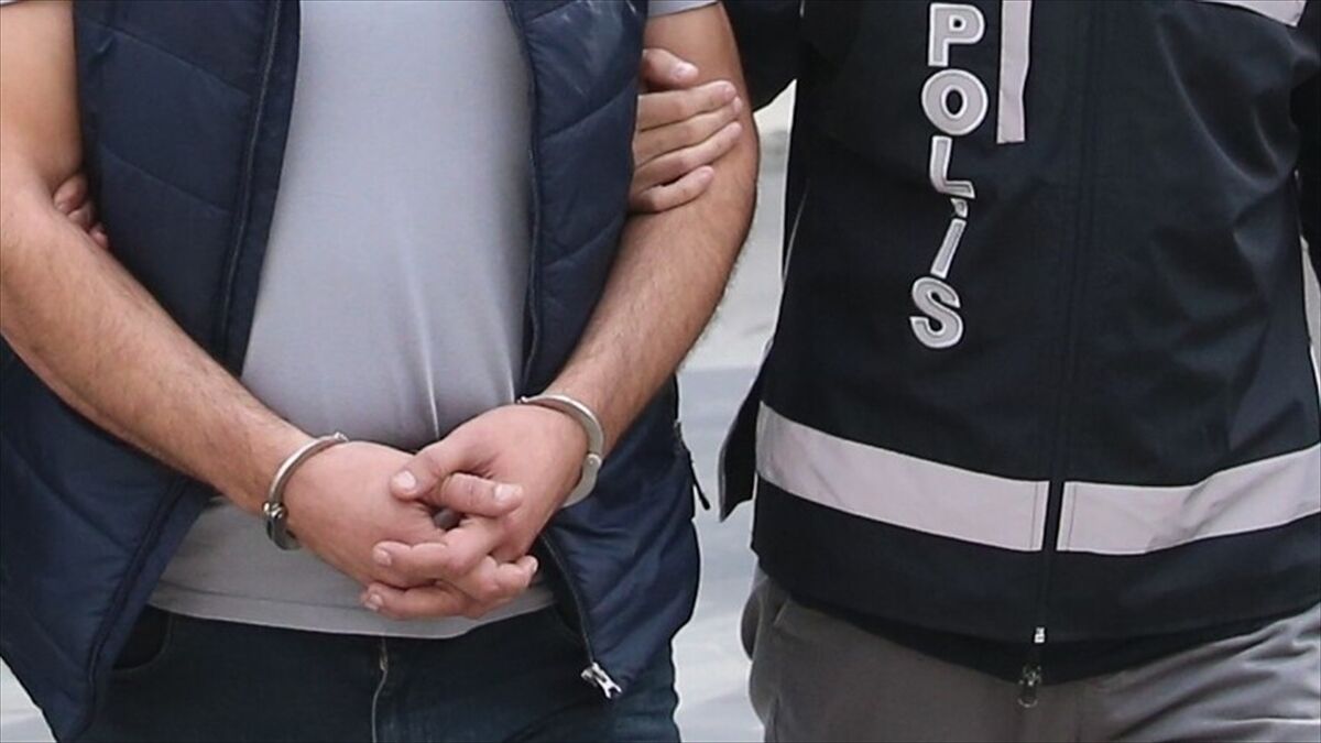 Antalya merkezli 5 ilde hazine taşınmazlarının usulsüz devri soruşturmasında 27 gözaltı