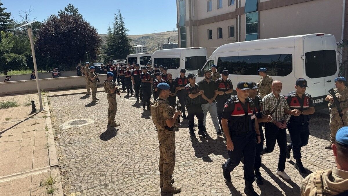 Çankırı merkezli 19 ilde düzenlenen yasa dışı bahis operasyonunda 39 şüpheli yakalandı