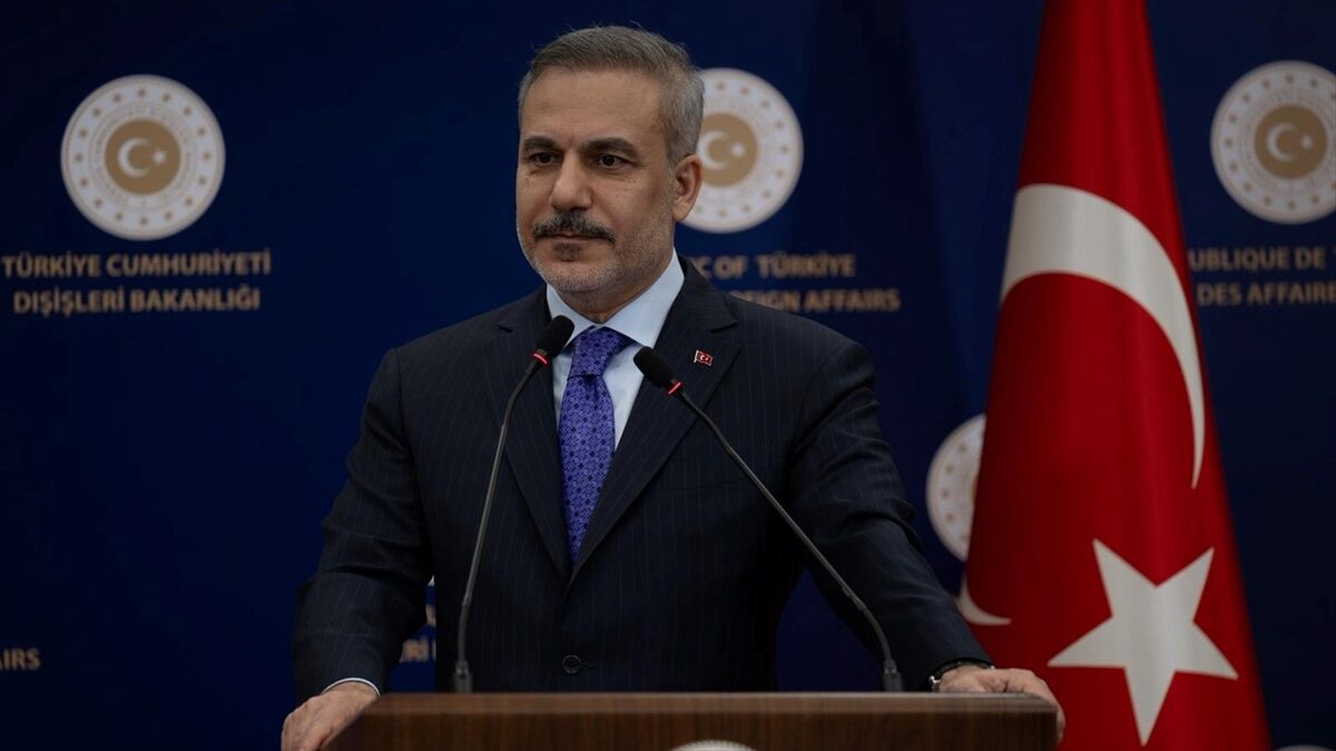 Dışişleri Bakanı Fidan, Mısır ve Suudi Arabistanlı mevkidaşlarıyla telefonda görüştü