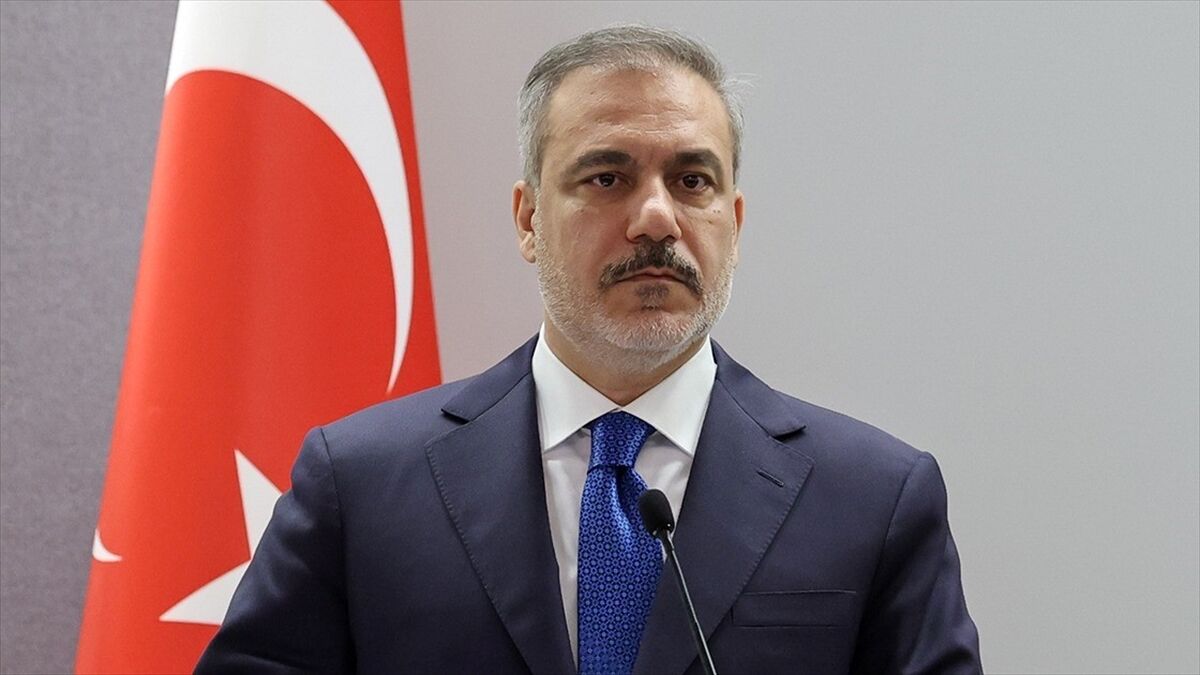 Dışişleri Bakanı Fidan'dan son bir haftada yoğun telefon diplomasisi