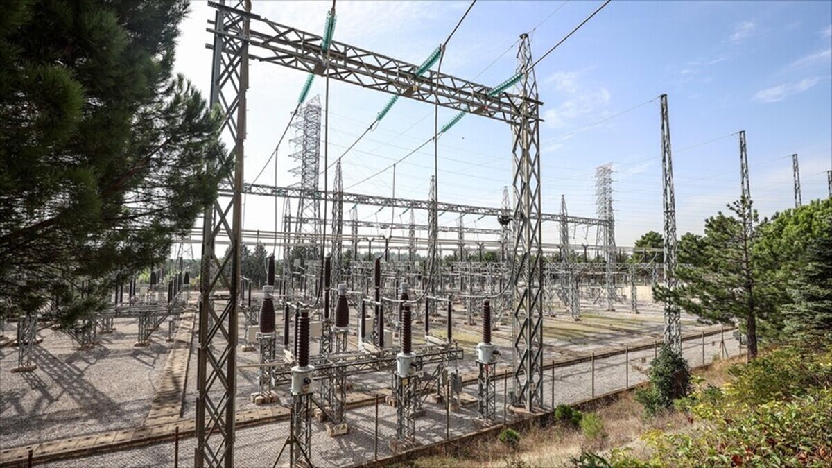 Enerji alanında faaliyet gösteren 4 şirket kurumlar vergisinde ilk 100'e girdi