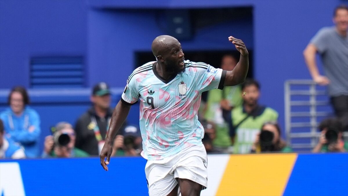 Fenerbahçe, Romelu Lukaku'yu kadrosuna kattı