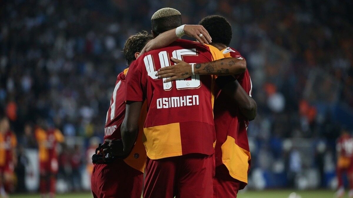 Galatasaray, deplasmanda Erzurumspor FK'yi 4-0 yendi