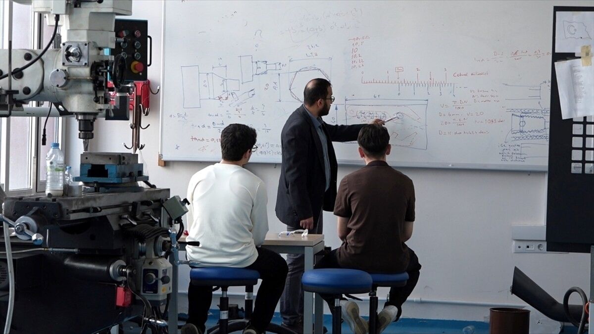 Havacılık eğitiminde uygulamalı model istihdama katkı sağlıyor