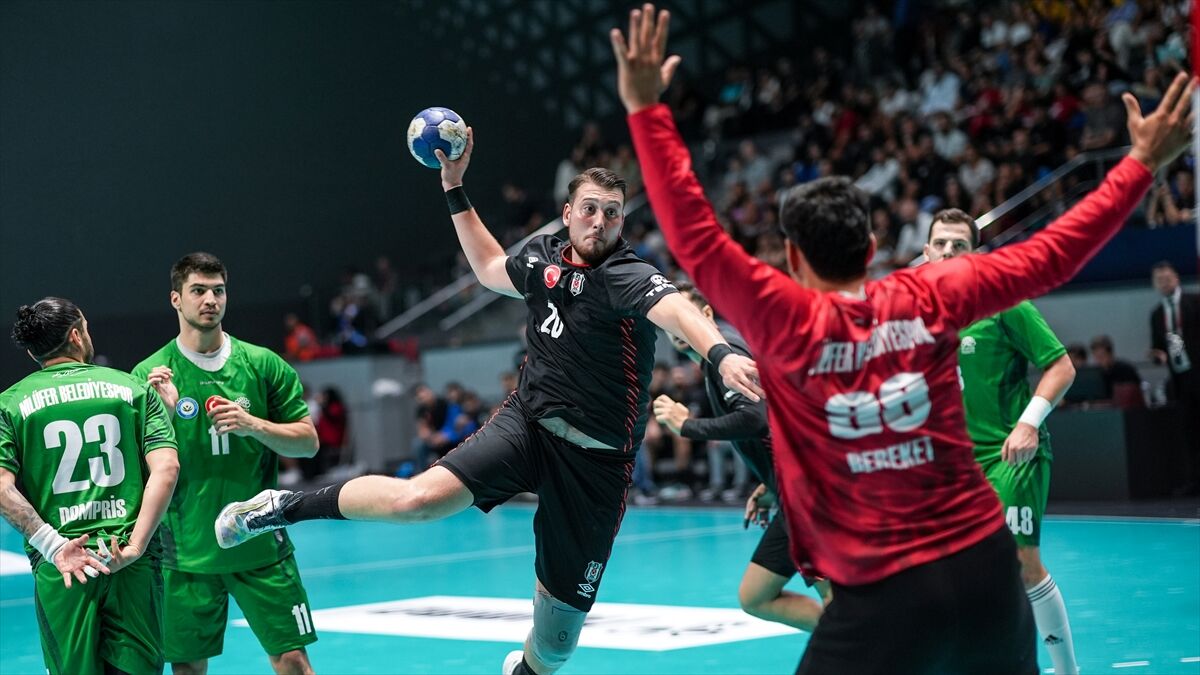 Hentbolda Erkekler Cumhurbaşkanlığı Kupası'nı Beşiktaş kazandı
