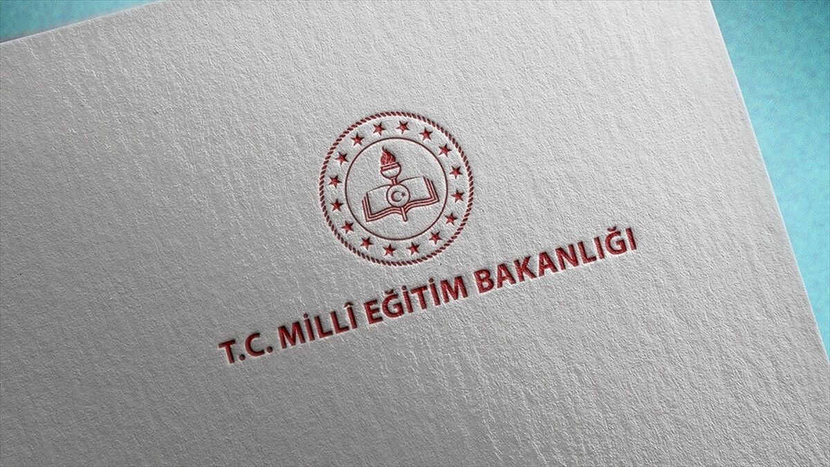 MEB'den izinsiz faaliyet yürüten yabancı okullardan Türk okullarına geçişe denklik imkanı