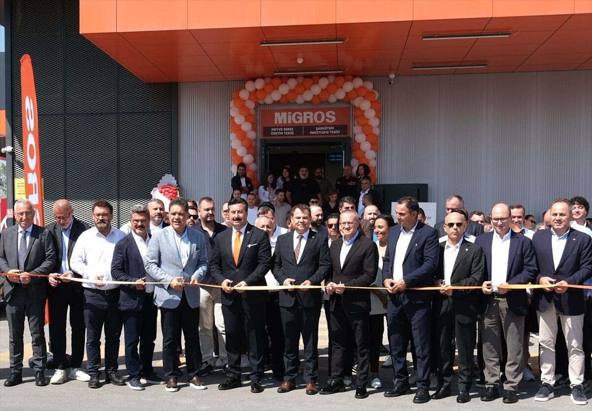 Migros Yenişehir'de taze gıda tedarik merkezini hizmete açtı