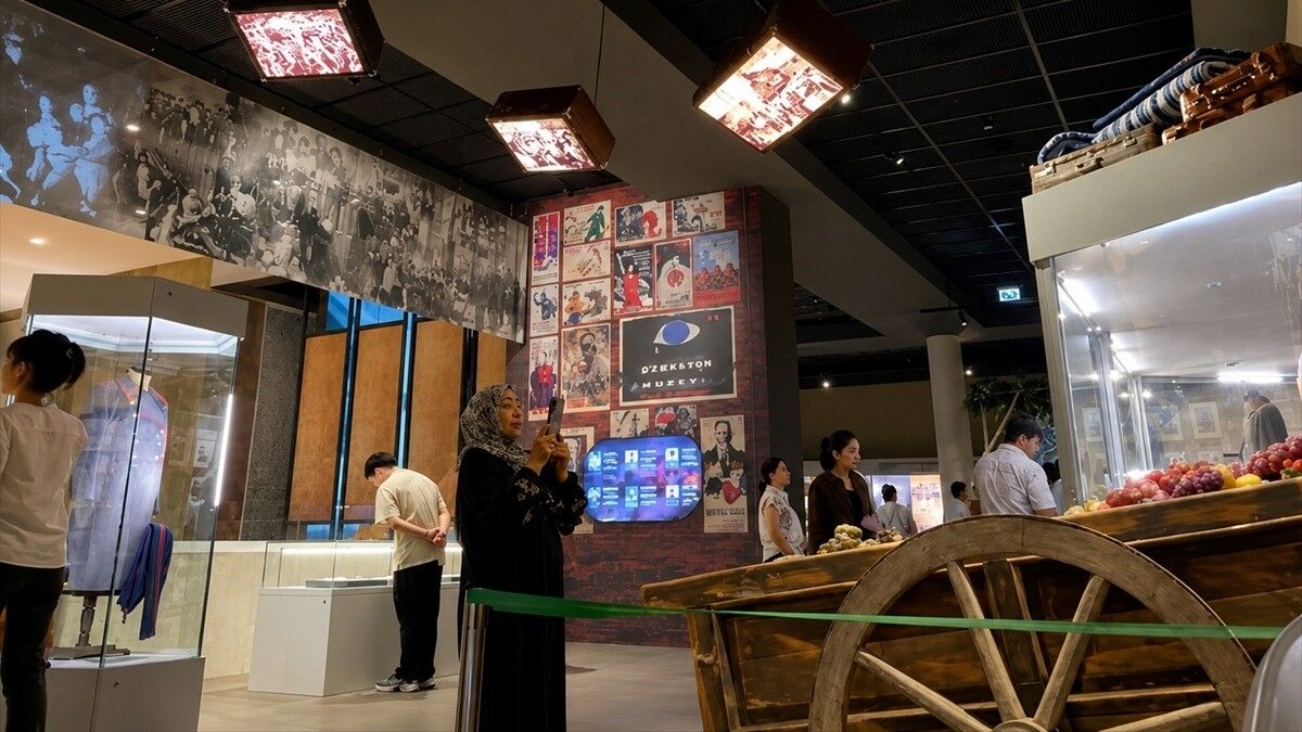 Özbekistan Devlet Tarih Müzesi UNESCO mirası simge yapıları arasında