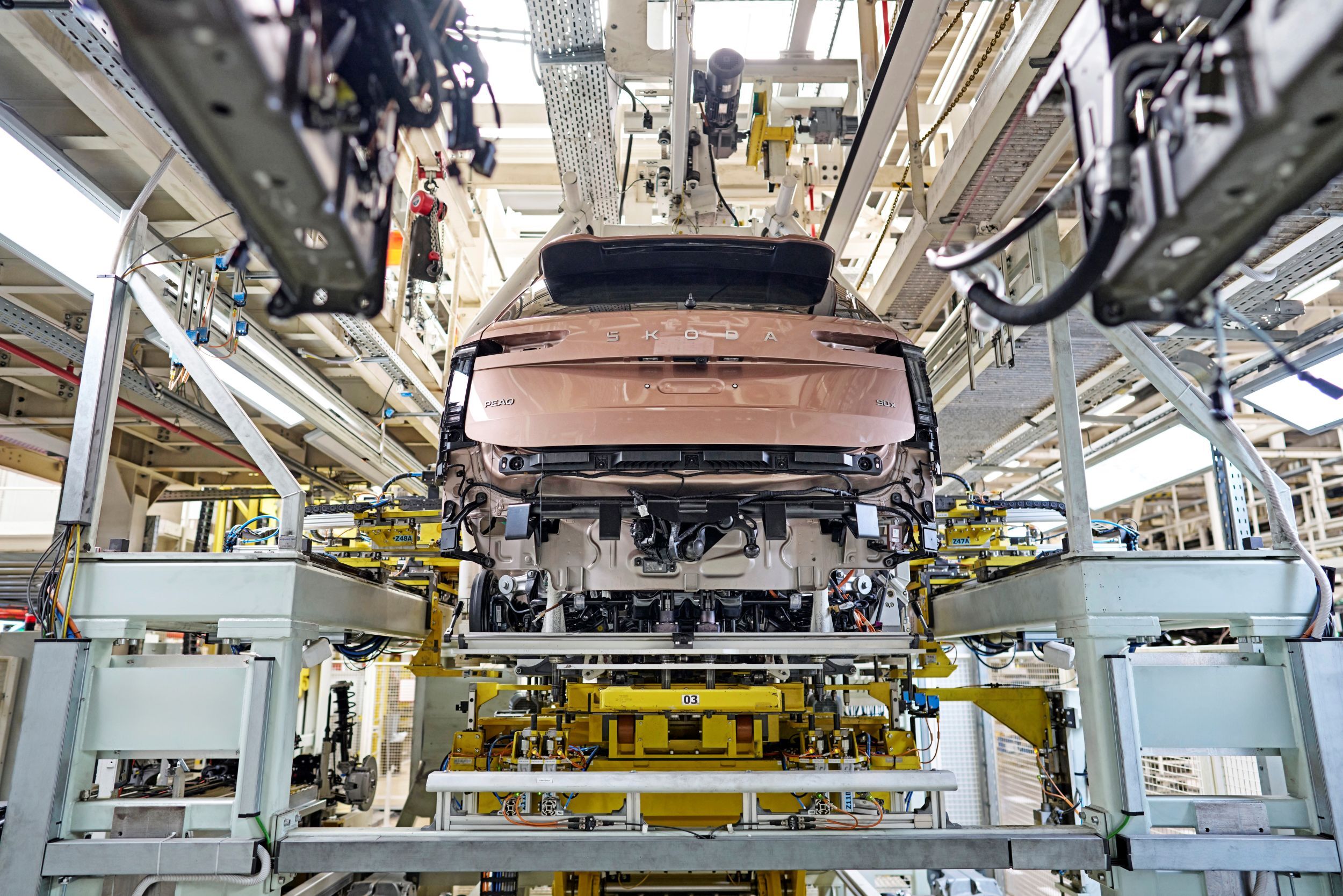 Skoda elektrikli SUV'u Peaq'in seri üretimine başladı