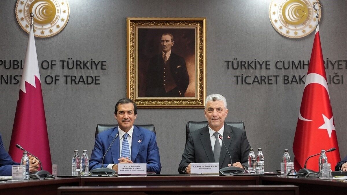 Ticaret Bakanı Bolat, Katarlı mevkidaşı Al-Sayed ile görüştü