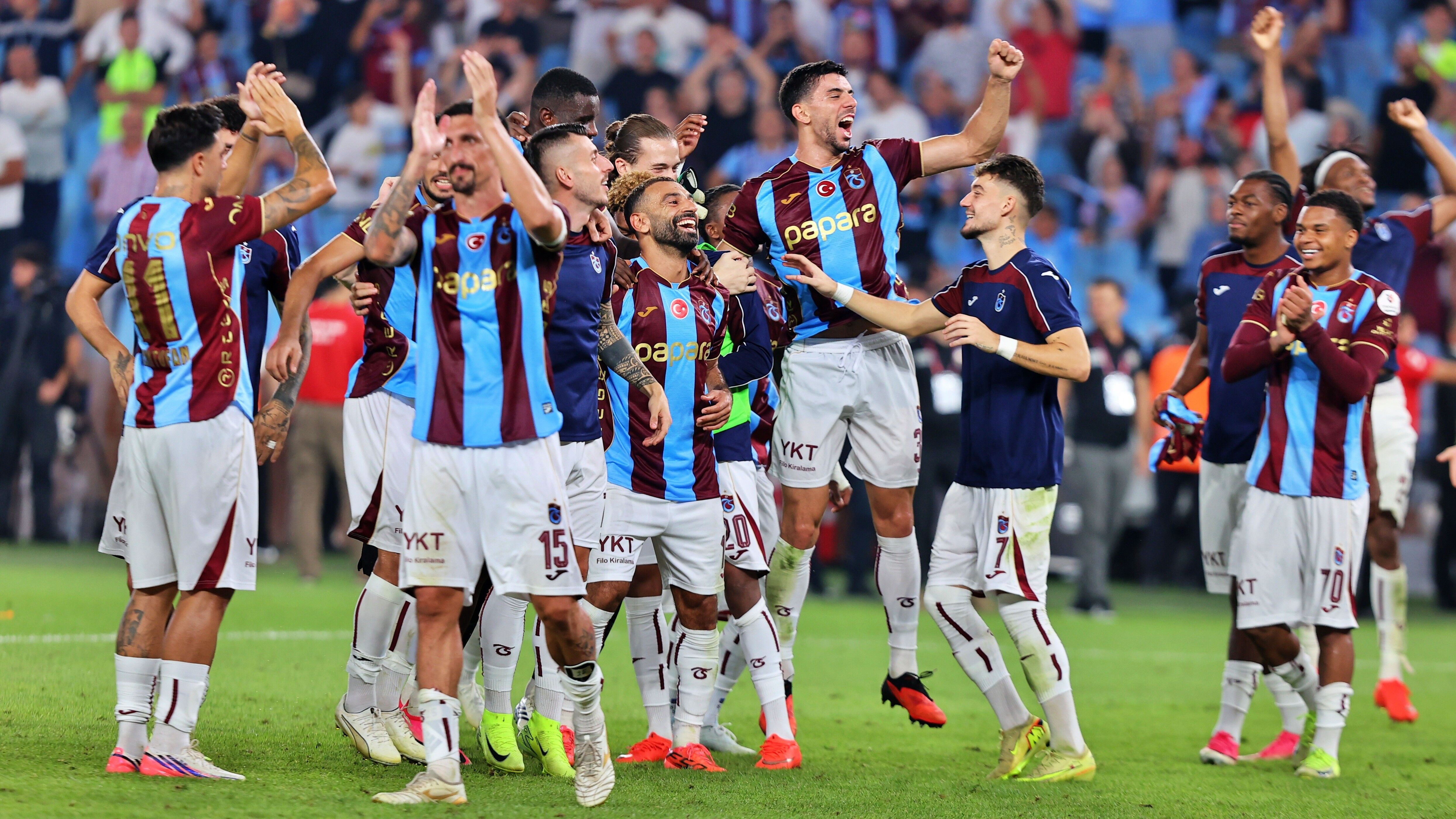 Trabzonspor, Macaristan'da tur peşinde