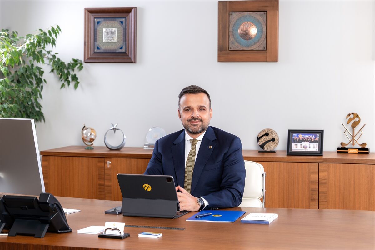 Turkcell'in 5G ve ağ dilimleme teknolojisiyle robotik cerrahi işlemi gerçekleştirildi