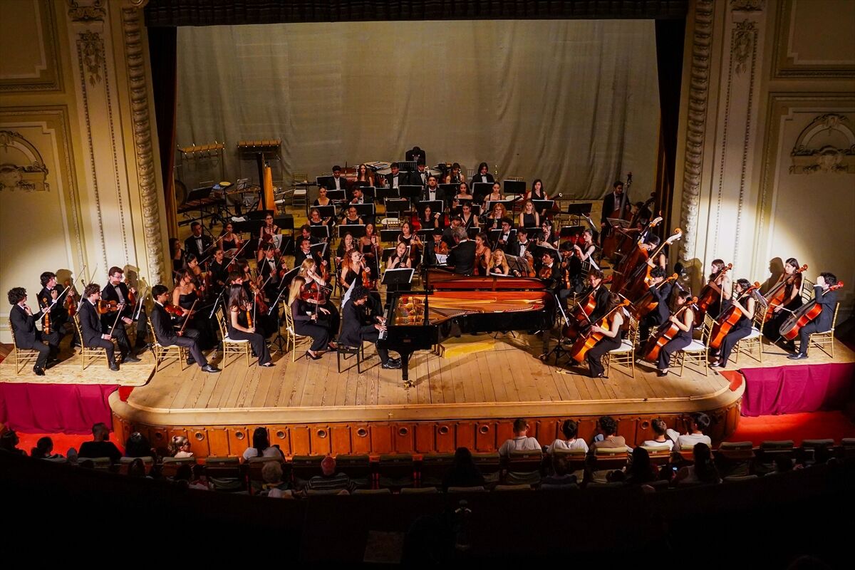 Türkiye Gençlik Filarmoni Orkestrası 20'nci yıl turnesini tamamladı