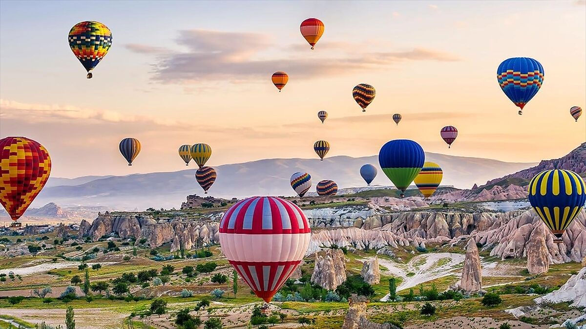 Bakan Ersoy'dan Kapadokya'nın 'Tourism Expo Japan 2026'da tanıtılmasına ilişkin paylaşım