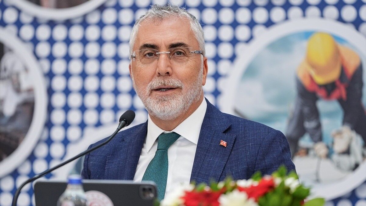 Bakan Işıkhan: İşsizlik oranını 2029 yılında yüzde 7,6 seviyesine indirmeyi hedefliyoruz
