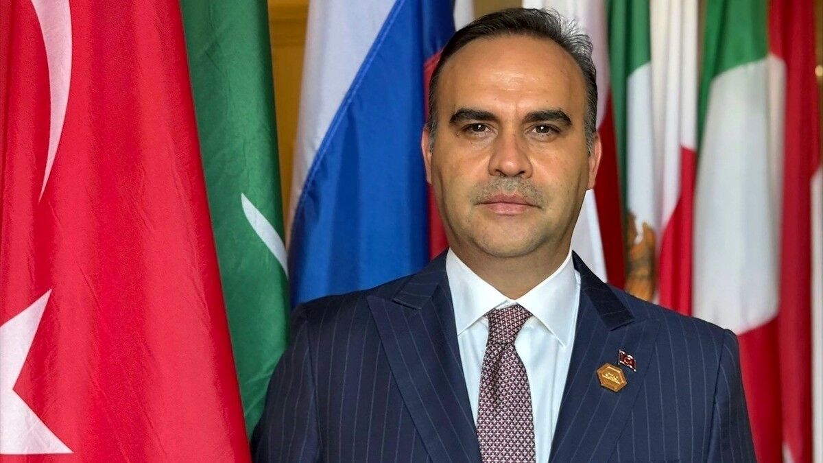 Bakan Kacır: Farklı alanlarda yapay zeka odaklı katma değer üretecek projelerin hızlanmasını sağlayacağız