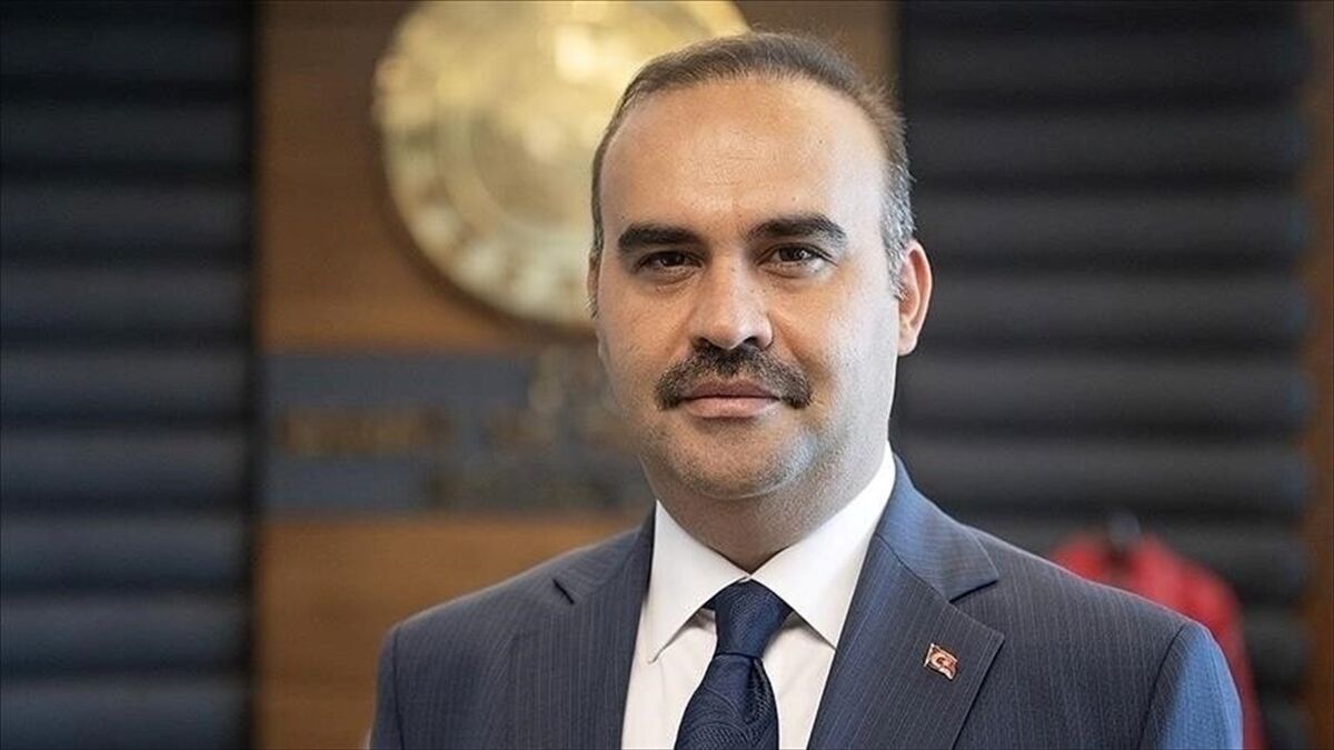 Bakan Kacır: Son 10 yılda üç alanda da performansını sürekli artıran tek OECD üyesi Türkiye