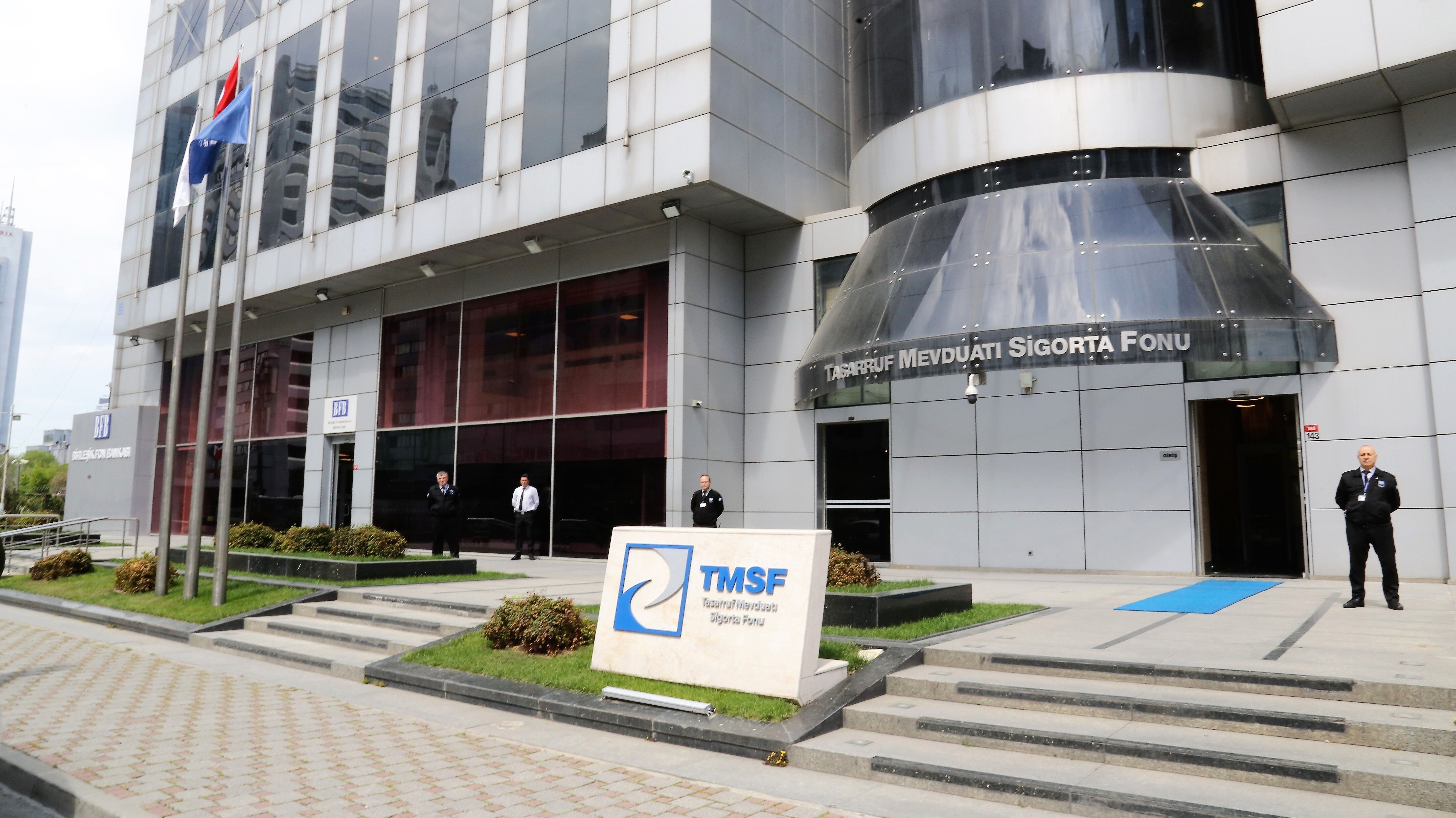 BDDK, 3 banka ve 2 faktoring şirketinin yönetimlerini TMSF'ye devretti