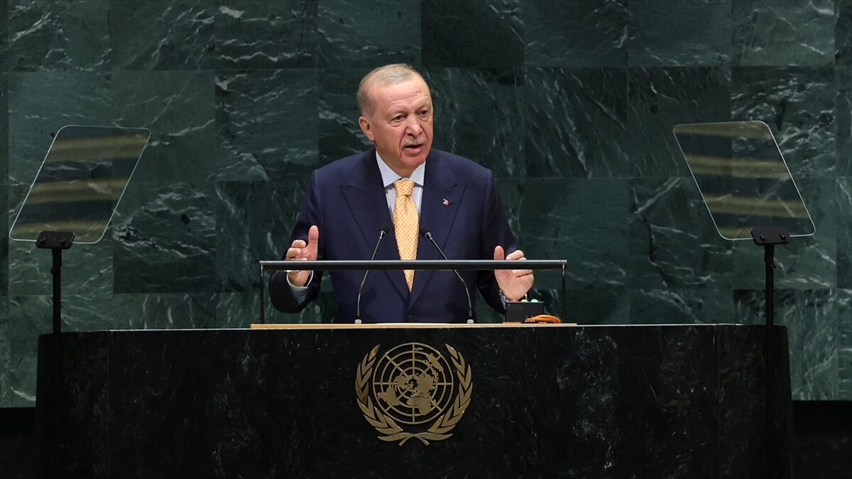 Cumhurbaşkanı Erdoğan: Gerekirse bedel öderiz ama haksızlık karşısında susmayız, zulme asla rıza göstermeyiz
