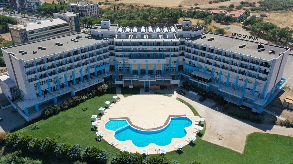Edremit Körfezi'ndeki turizm hareketliliğinin kasıma kadar sürdürülmesi hedefleniyor